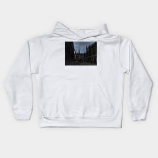 aesthetic street view Kids Hoodie